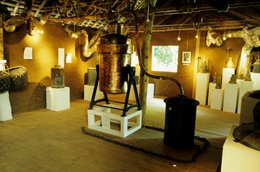 Comoros-Archipelago;-Copper;-Distillation;-Earthen-walls;-France;-Heritage;-Indian-Ocean;-Kaleidos;-Kaleidos-images;-La-parole-à-limage;-Laurent-Abad;-Mayotte;-Museum;-Still;-Stories-Pictures